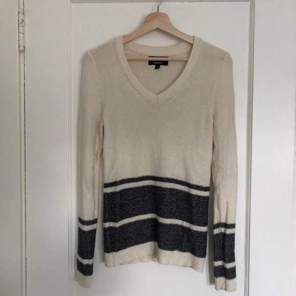 Sweater bundle - Picture 10 of 14